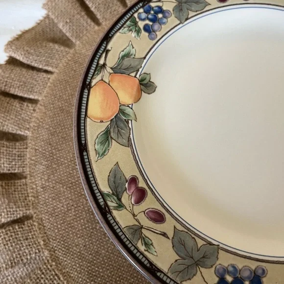 Mikasa Garden Harvest Plates 8-3/8”
Set of 10 Plates. Excellent Condition. - Picture 6 of 7